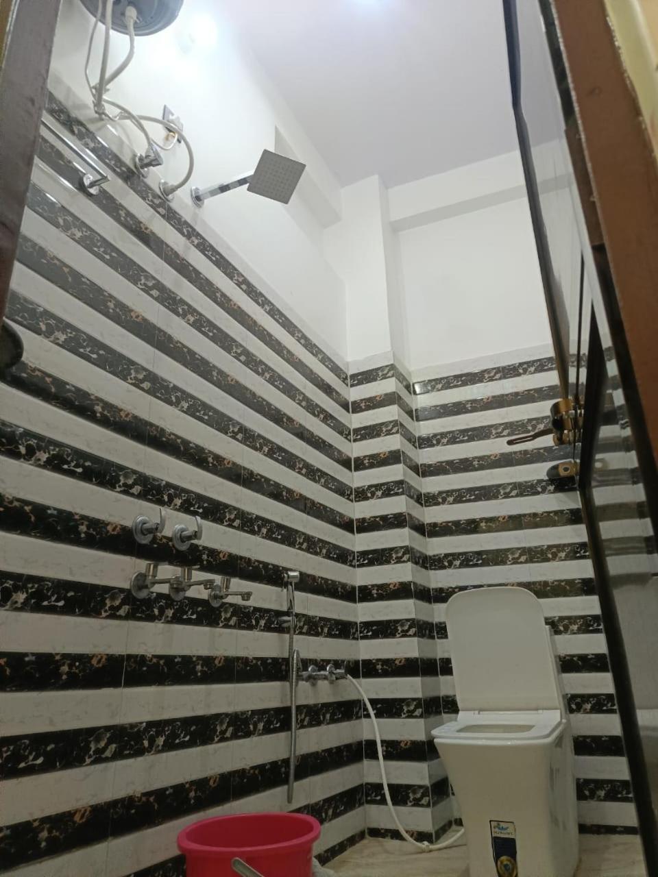 Shree Hari Guest House Ayodhya Exteriér fotografie